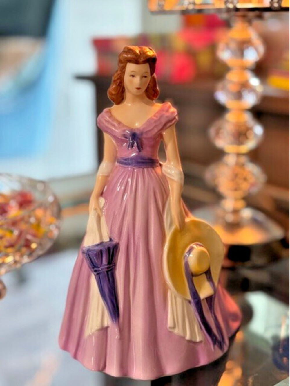 Goebel Fashion on Parade Southern Belle 1860 glossy perfect condition